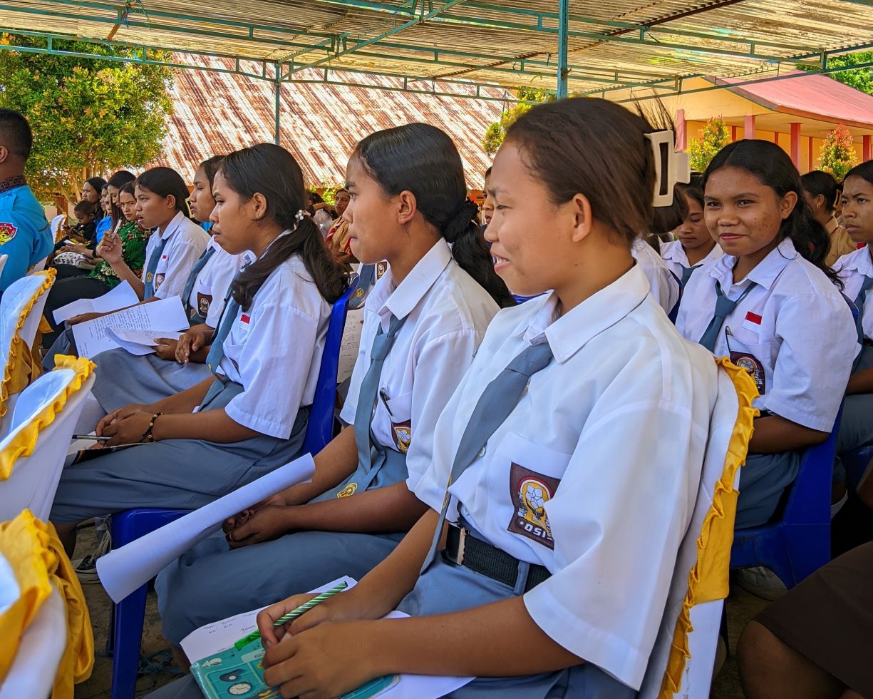 Kumpulan Puisi Peserta Didik SMA Negeri 1 Pacar, Perlombaan Momentum Bulan Bahasa 2024
