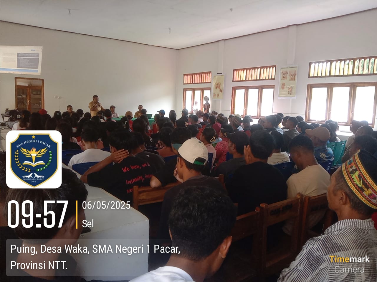 BERITA KELULUSAN SISWA SMA NEGERI 1 PACAR KELAS XII ANGKATAN KE-XI TAHUN PELAJARAN 2024/2025, BERJALAN DENGAN LANCAR.