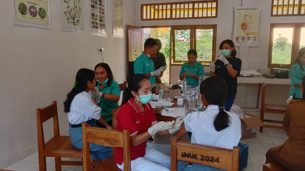 UKS SMA Negeri 1 Pacar dan Puskesmas Compang Sinergitas Tuntaskan Vaksinasi HPV Dosis Kedua